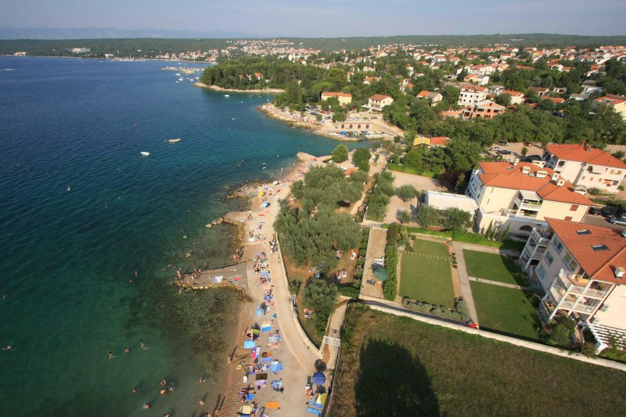 Apartments Marija & Anton Малинска Екстериор снимка